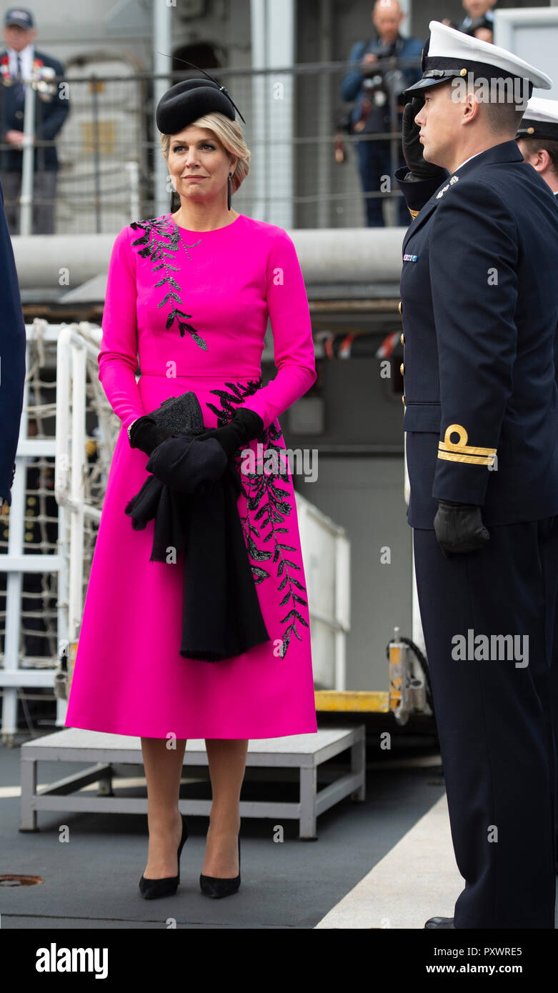 Queen Maxima of the Netherlands on HMS Belfast in London to watch an on-the-water capability demonstration between the Royal Netherlands Marine Corps and the Royal Marines. Stock Photo