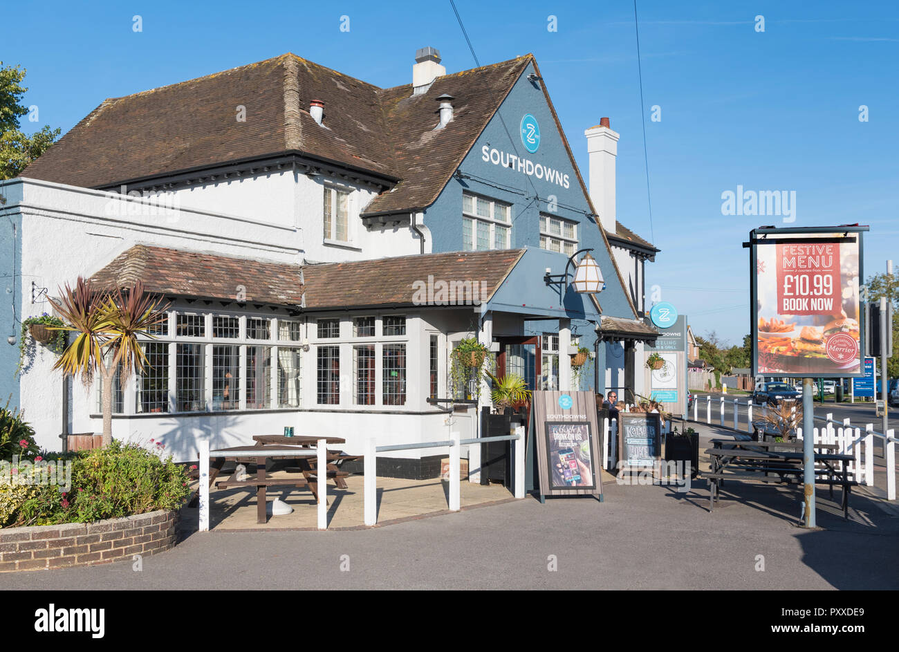 The Southdowns pub & grill from the Sizzling Pubs chain in Bognor Regis, West Sussex, England, UK. Stock Photo