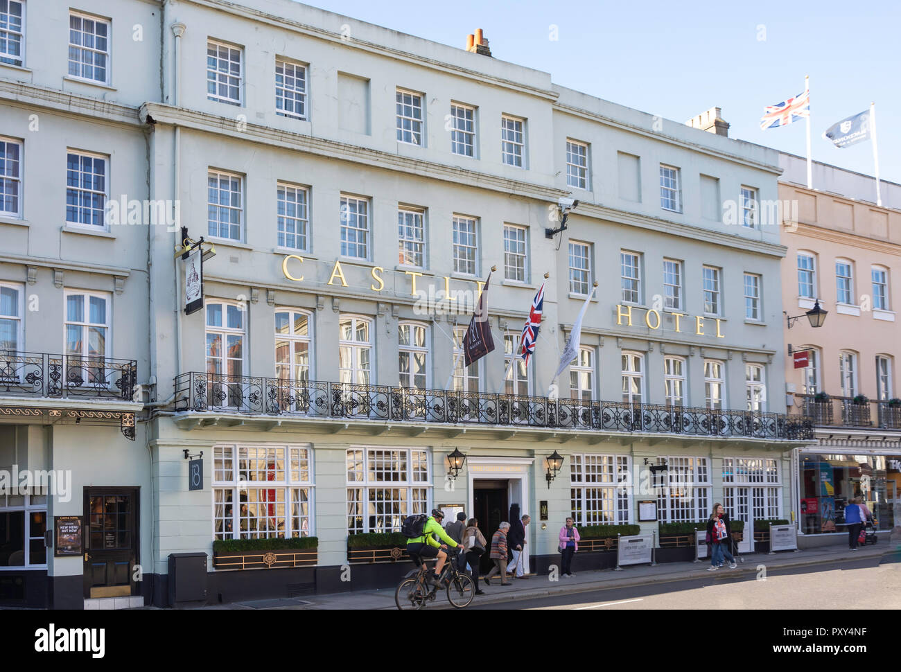 Windsor castle berkshire uk hires stock photography and images Alamy