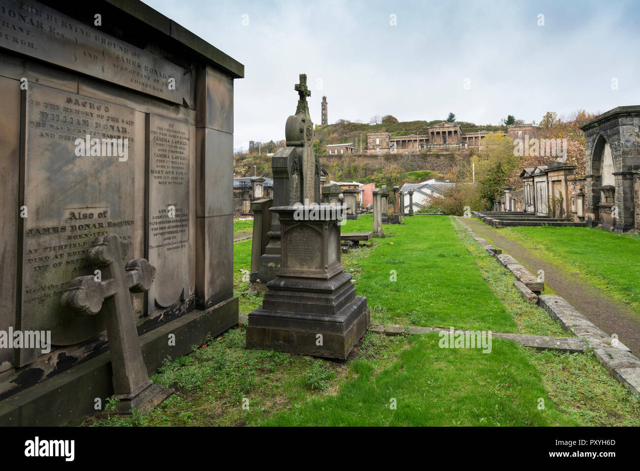 Edinburgh scotland graveyard kirk hires stock photography and images
