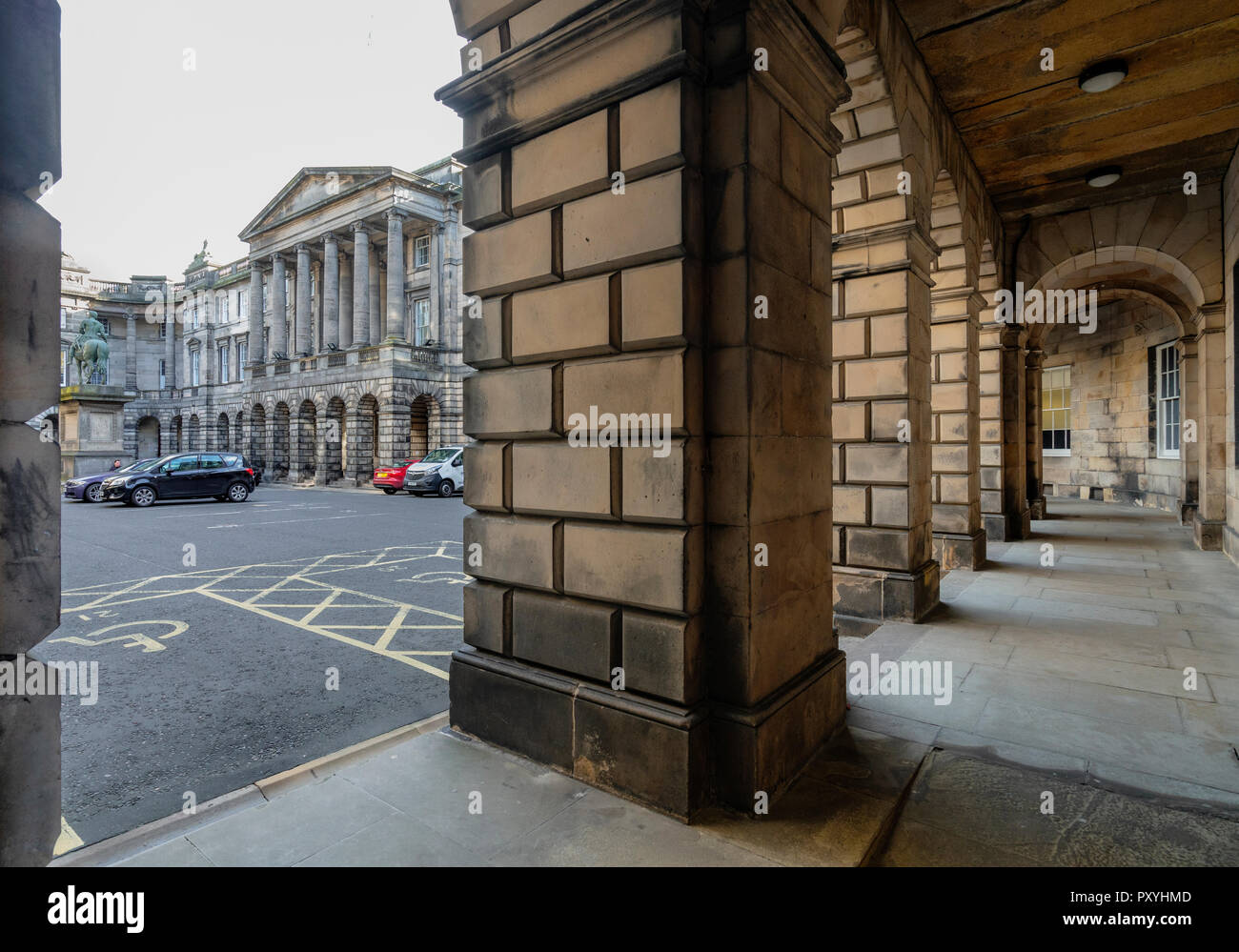 Exterior view of  Parliament Square and the Supreme Courts (Court of Session) in Edinburgh Old Town, Scotland, UK Stock Photo