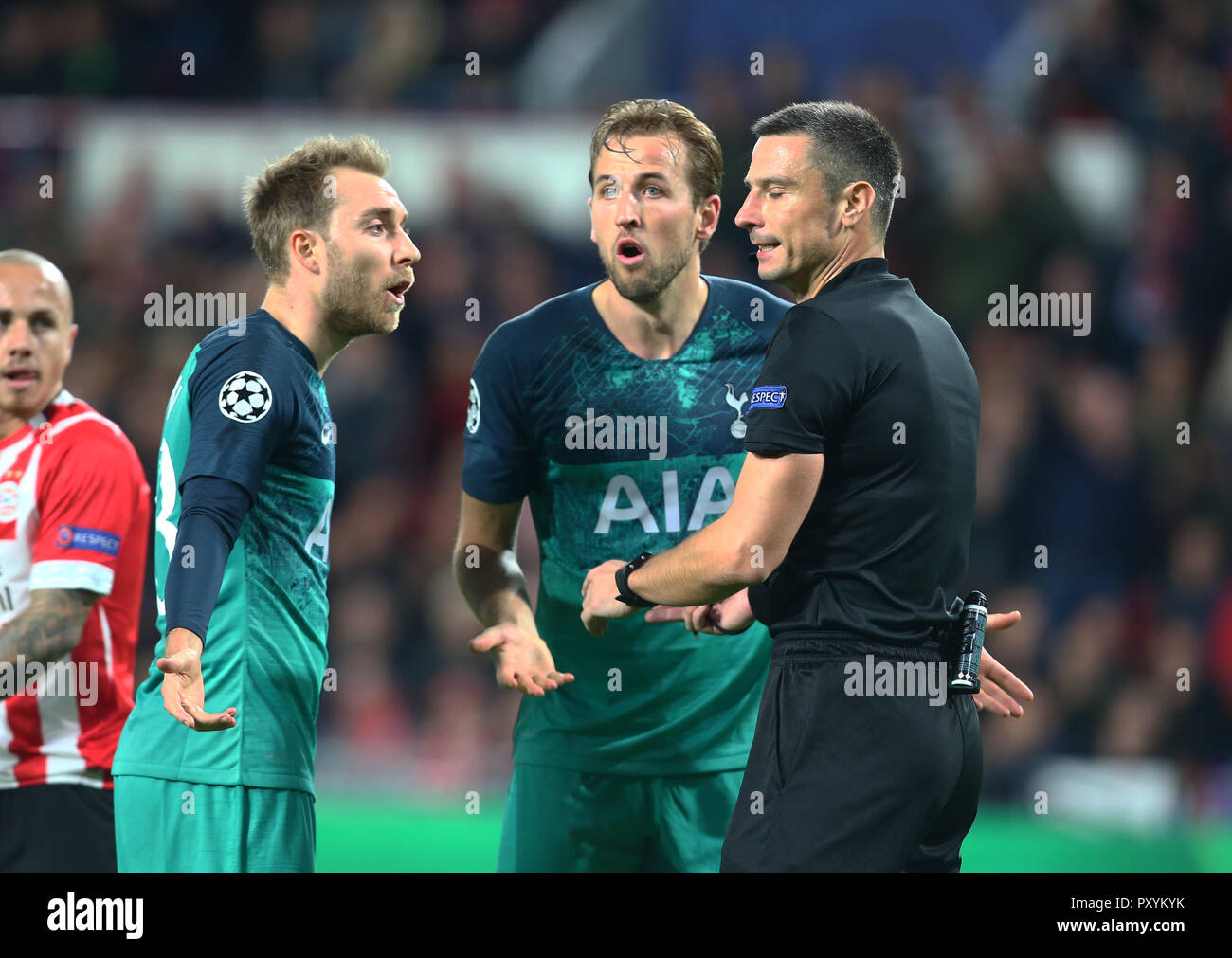 Eindhoven, Netherlands. October 24. 2018 Tottenham Hotspur's Harry Kane not happy with the decision during UAFA Champion League Group B match between PSV Eindhoven and Tottenham Hotspur at Phillips Stadium, Eindhoven, Netherlands on 24 Oct 2018. Editorial use only, license required for commercial use. No use in betting, games or a single club/league/player publications. Credit: Action Foto Sport/Alamy Live News Stock Photo