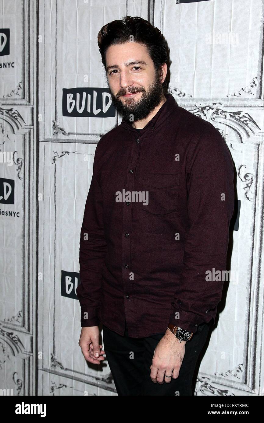 New York, NY, USA. 24th Oct, 2018. John Magaro out and about for AOL Build Series Celebrity Candids - WED, AOL Build Series, New York, NY October 24, 2018. Credit: Steve Mack/Everett Collection/Alamy Live News Stock Photo