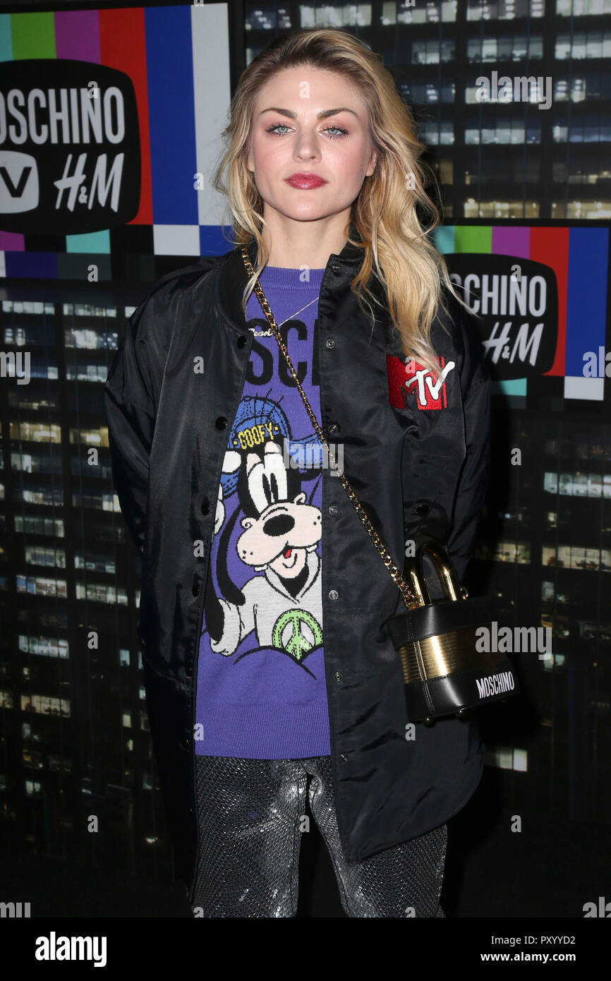 Frances Bean Cobain attends the Moschino x H&M show at Pier 36 on October 24, 2018 in New York City. Stock Photo