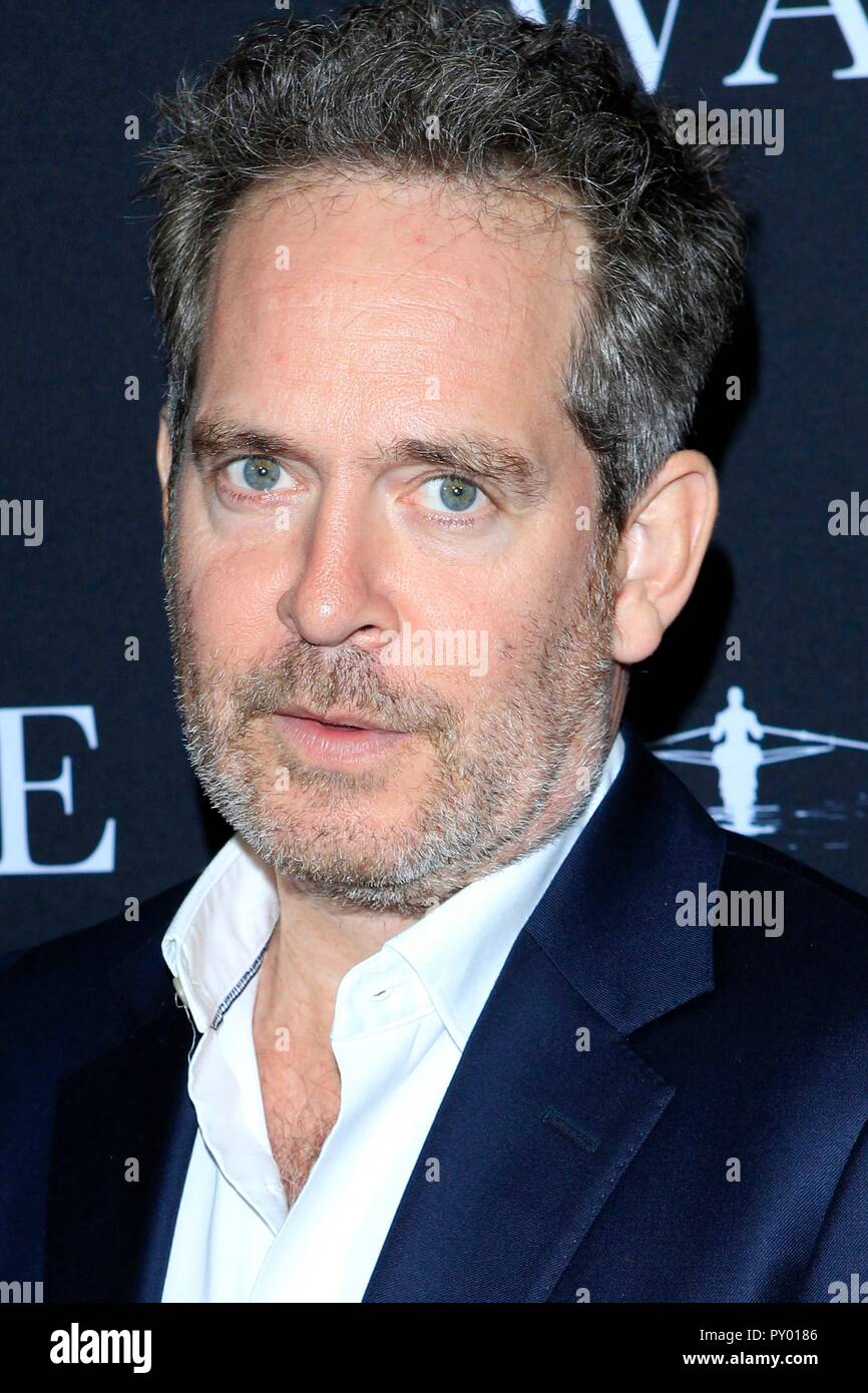 Classify British Actor Tom Hollander