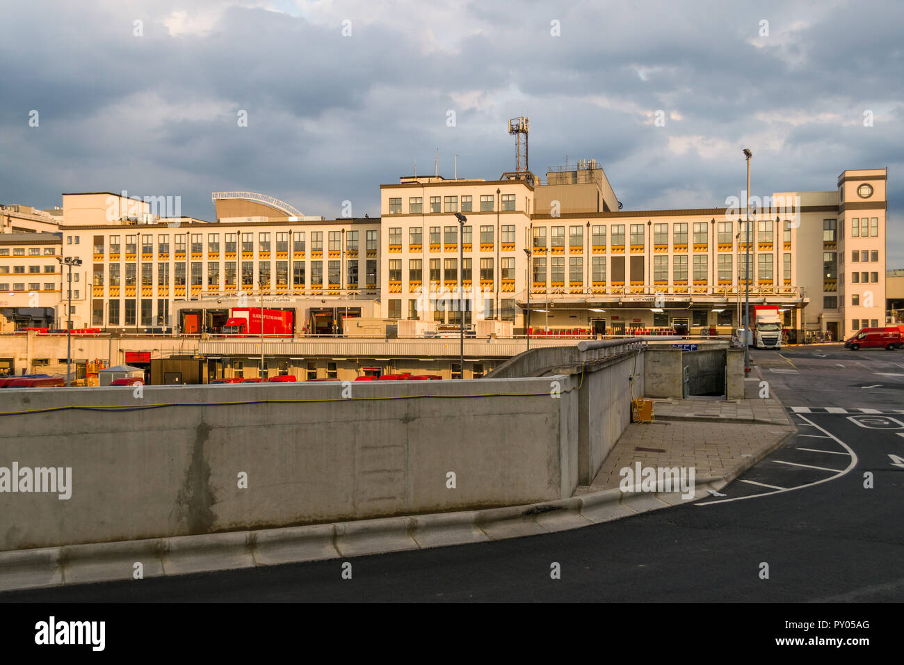 The Mount Pleasant Mail Centre, officially named London Central Mail Centre, rear showing Royal Mail lorries and vehicles, London, UK Stock Photo