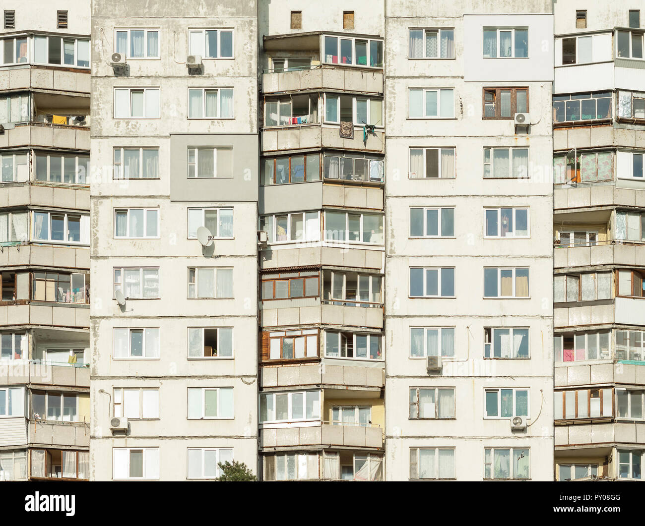 Pre fabricated concrete building hi res stock photography and images Pre fabricated concrete building hi res stock photography and images