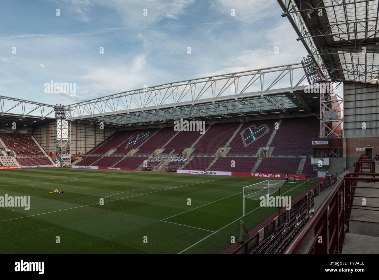 The new main stand, replacing the Archibald Leitch stand at Tynecastle completes the upgrading and refurbishment of Hearts football ground, Edinburgh Stock Photo