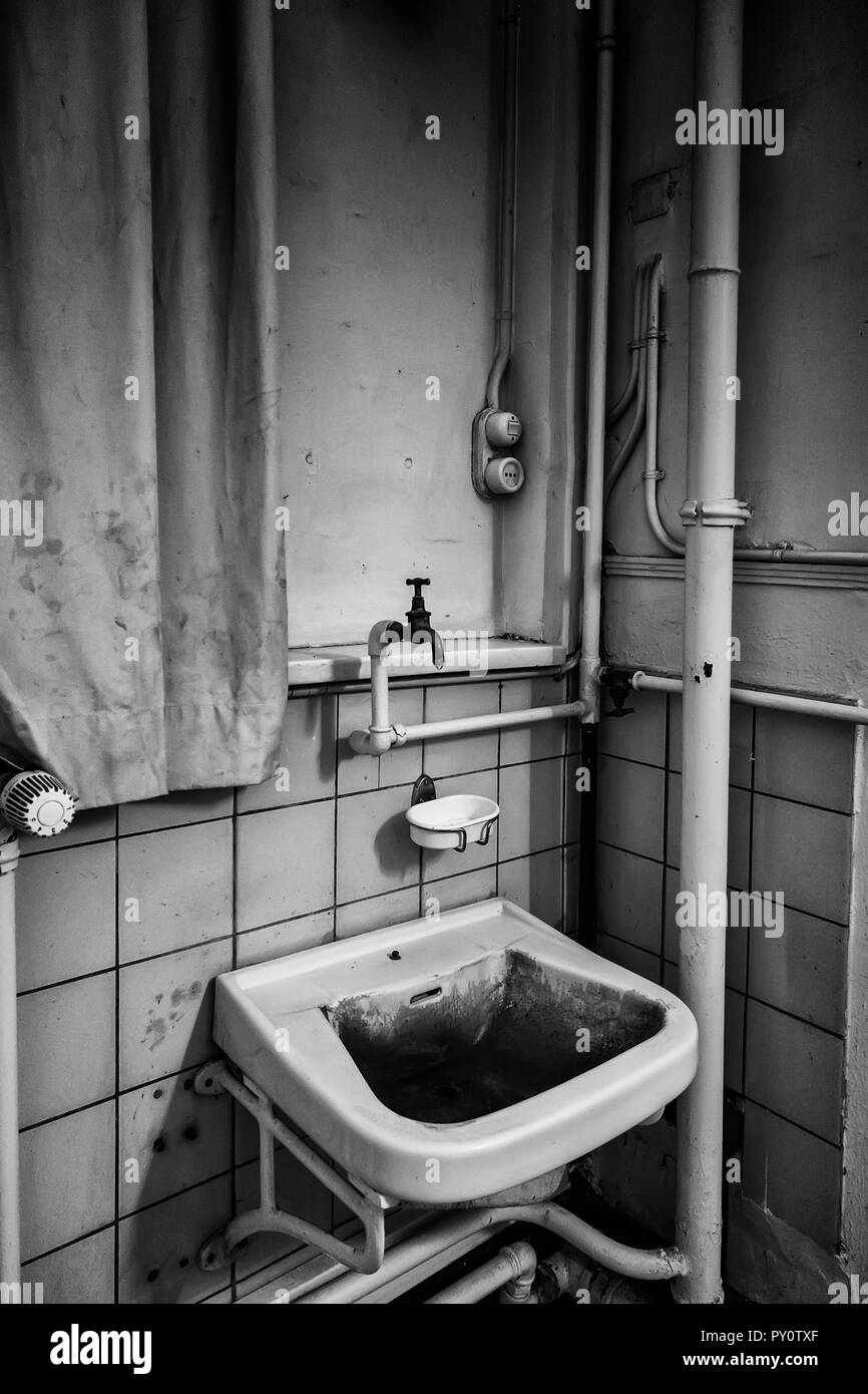 Dirty old toilet Black and White Stock Photos & Images Alamy