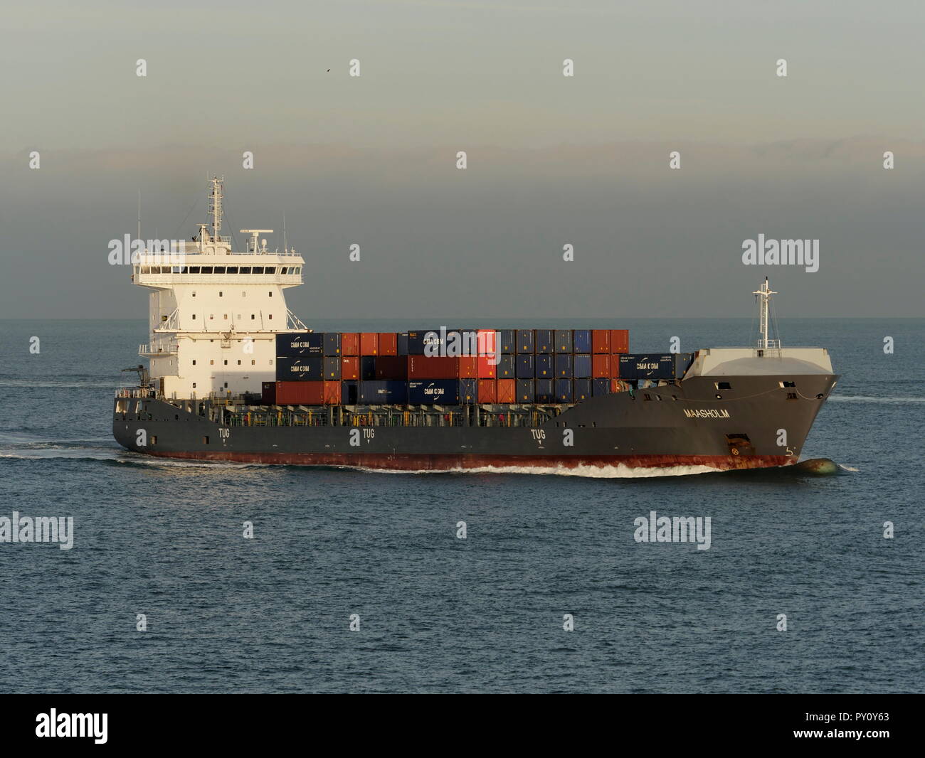 AJAXNETPHOTO. 2018. ENGLISH CHANNEL. - COASTAL BOXSHIP - THE COASTAL TRADE CONTAINER SHIP MAASHOLM INWARD BOUND TO DUNKERQUE. PHOTO:JONATHAN EASTLAND/AJAX REF:GX8 181909 312 Stock Photo