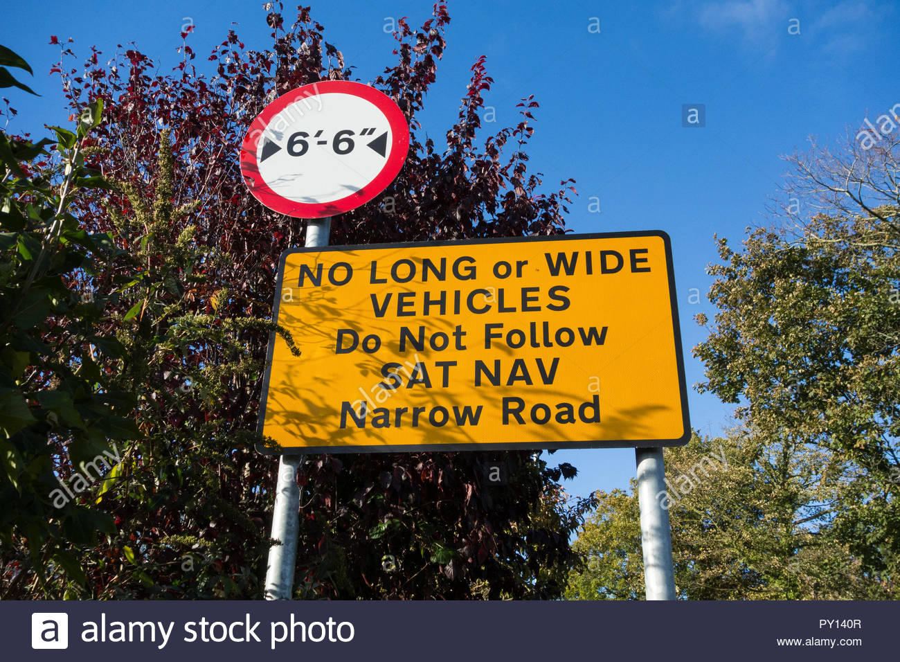 Road Width Restriction High Resolution Stock Photography and Images Alamy