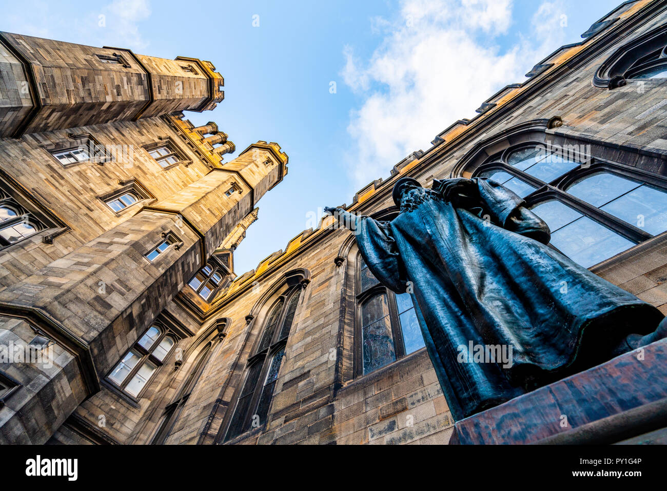 Statue of John Knox in courtyard of New College at the University of Edinburgh, the Faculty of Divinity, on The Mound in Edinburgh Old Town, Scotland, Stock Photo