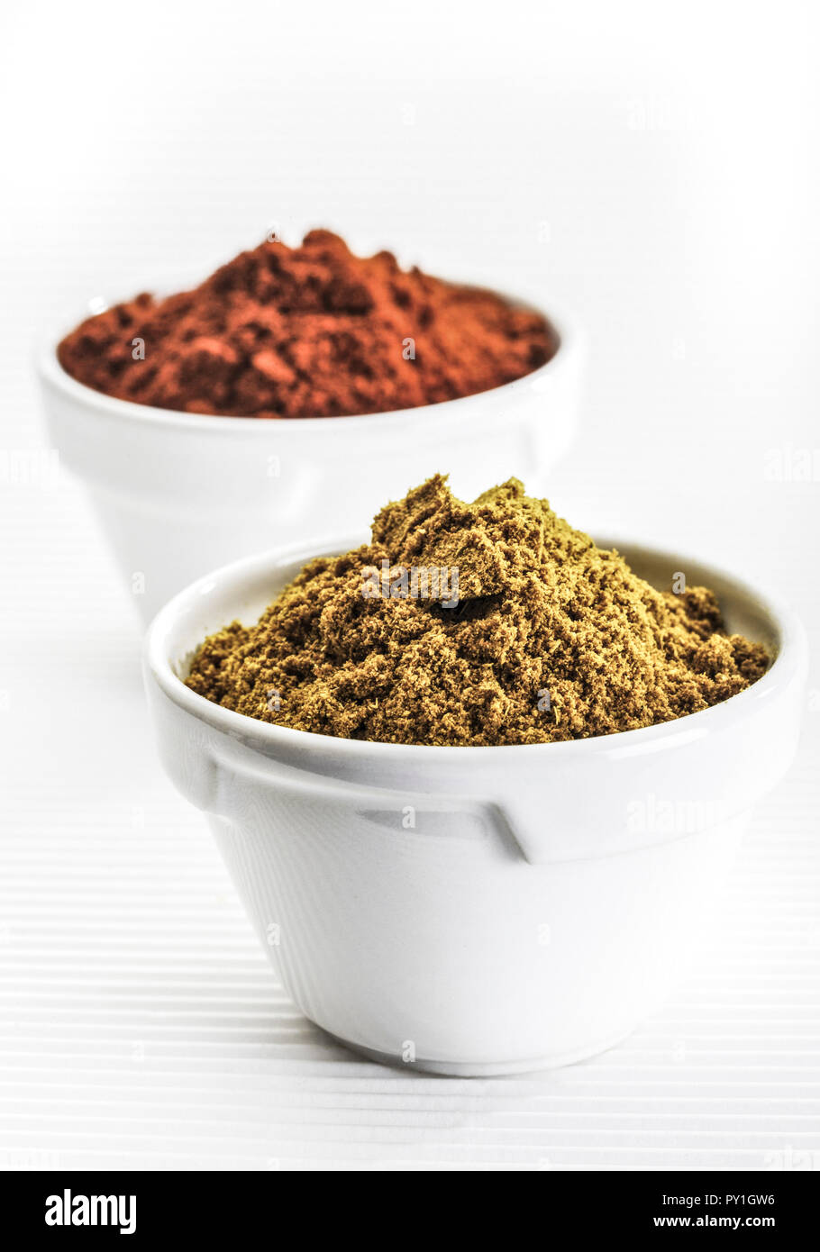 Currypulver und Paprikapulver Stock Photo