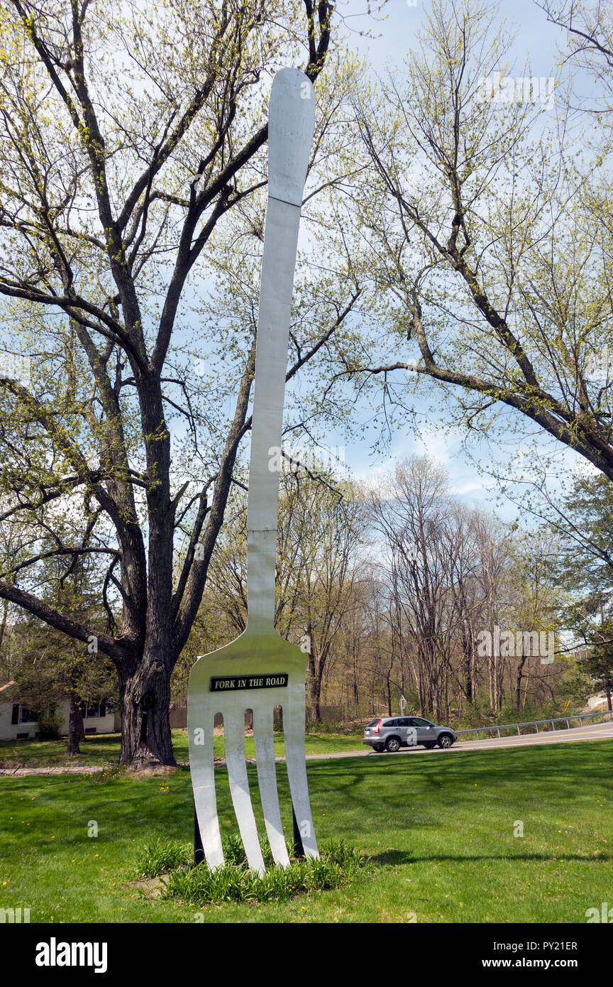 Fork in the Road Red Hook New York Stock Photo Alamy