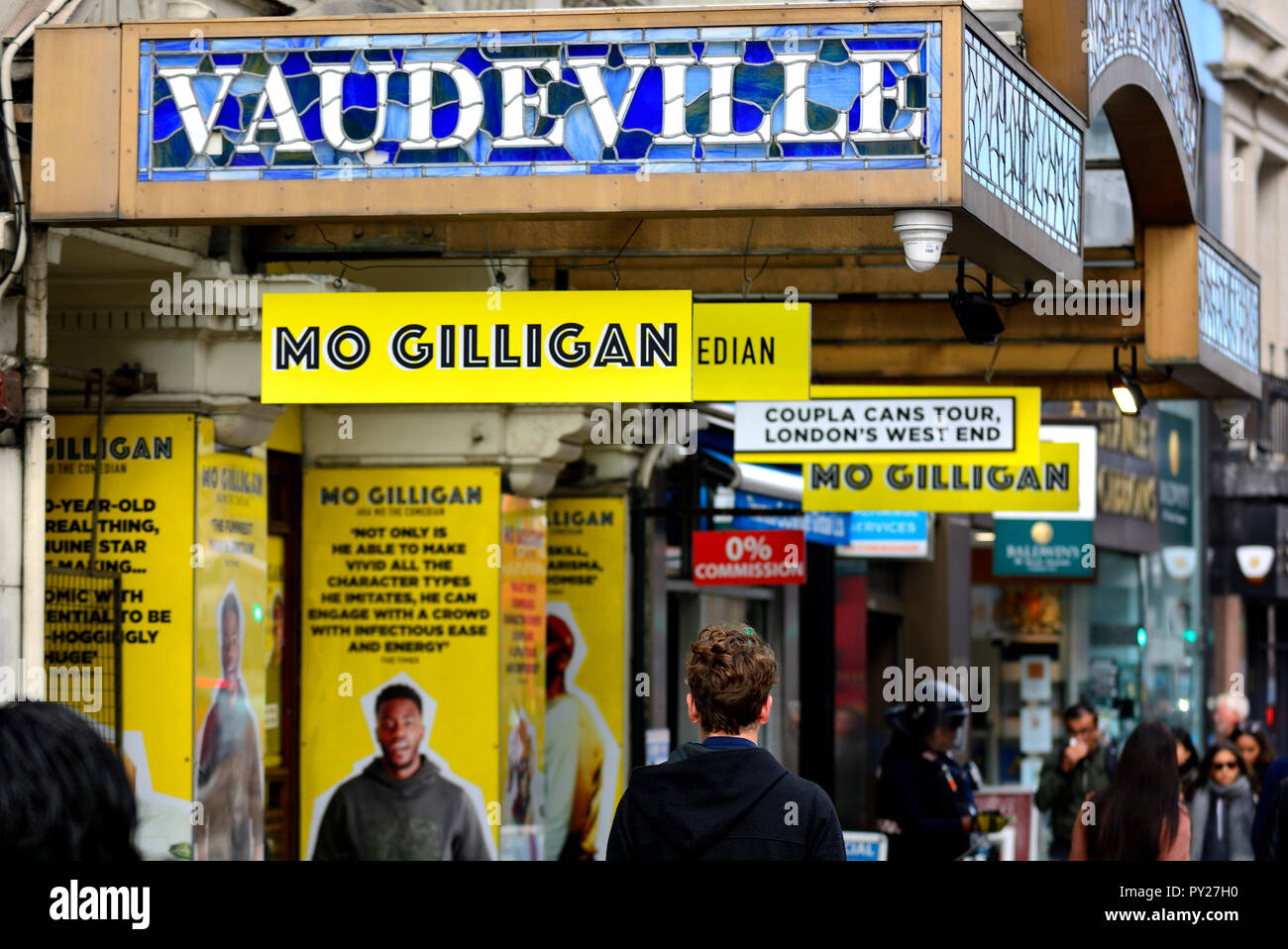Mo Gilligan (comedian) at the Vaudeville Theatre, the Strand, London, England, UK. October 2018 Stock Photo