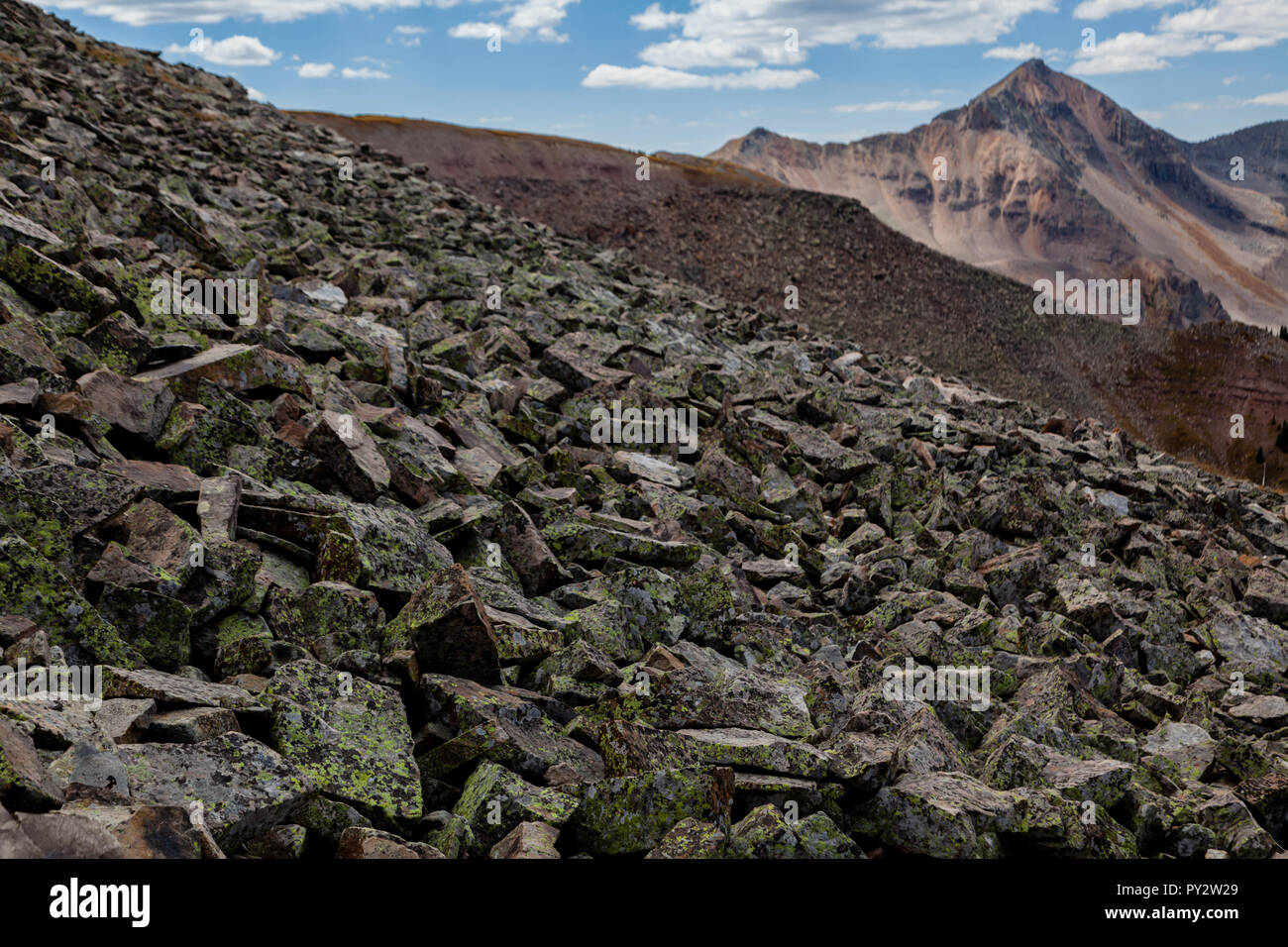 A scree slope (Talus) comprised of various sized of sedimentary rocks near Taylor Lake in the souther Rocky Mountains, Colorado Stock Photo