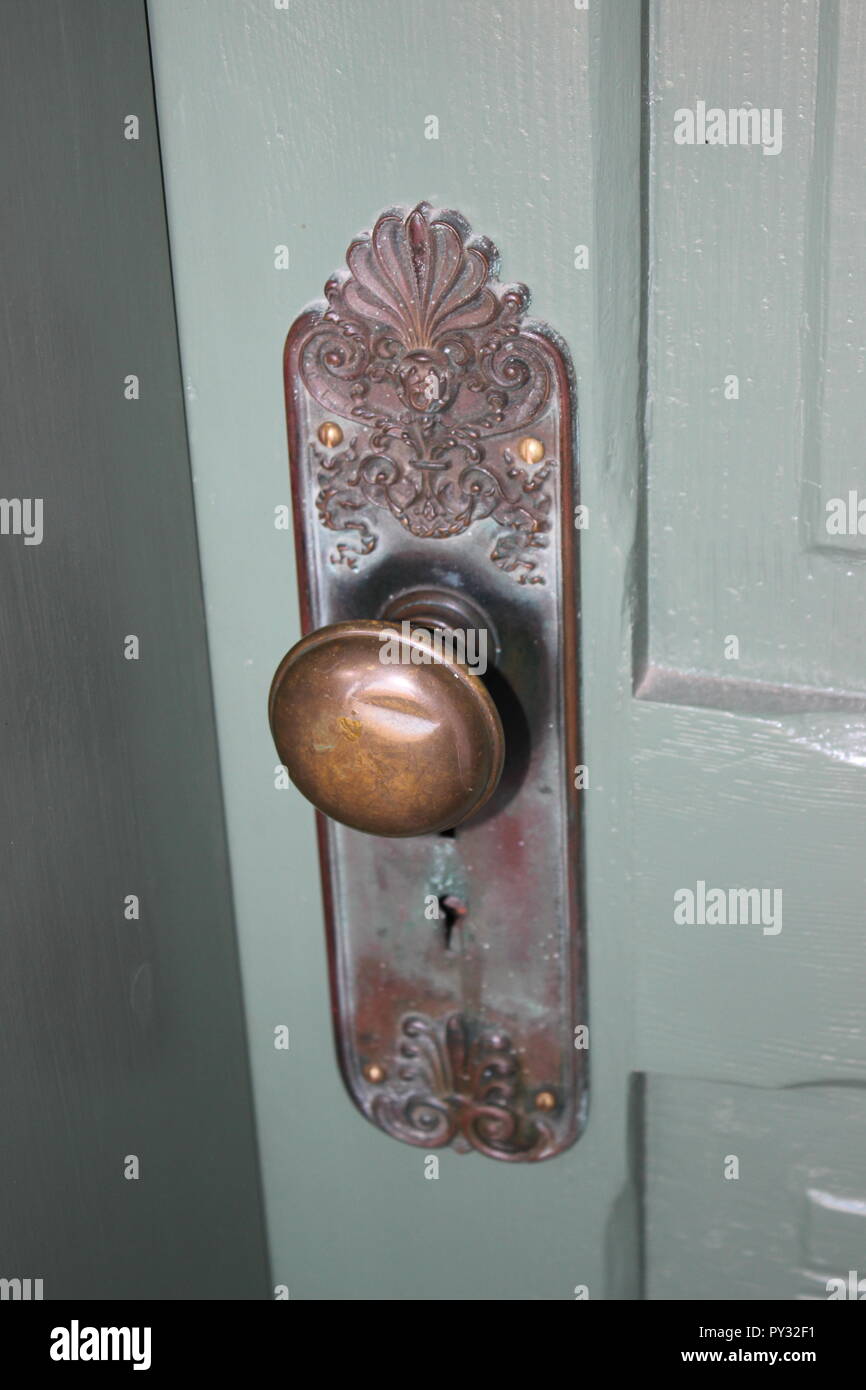 Old Fashioned Door Knob Stock Photos Old Fashioned Door Knob