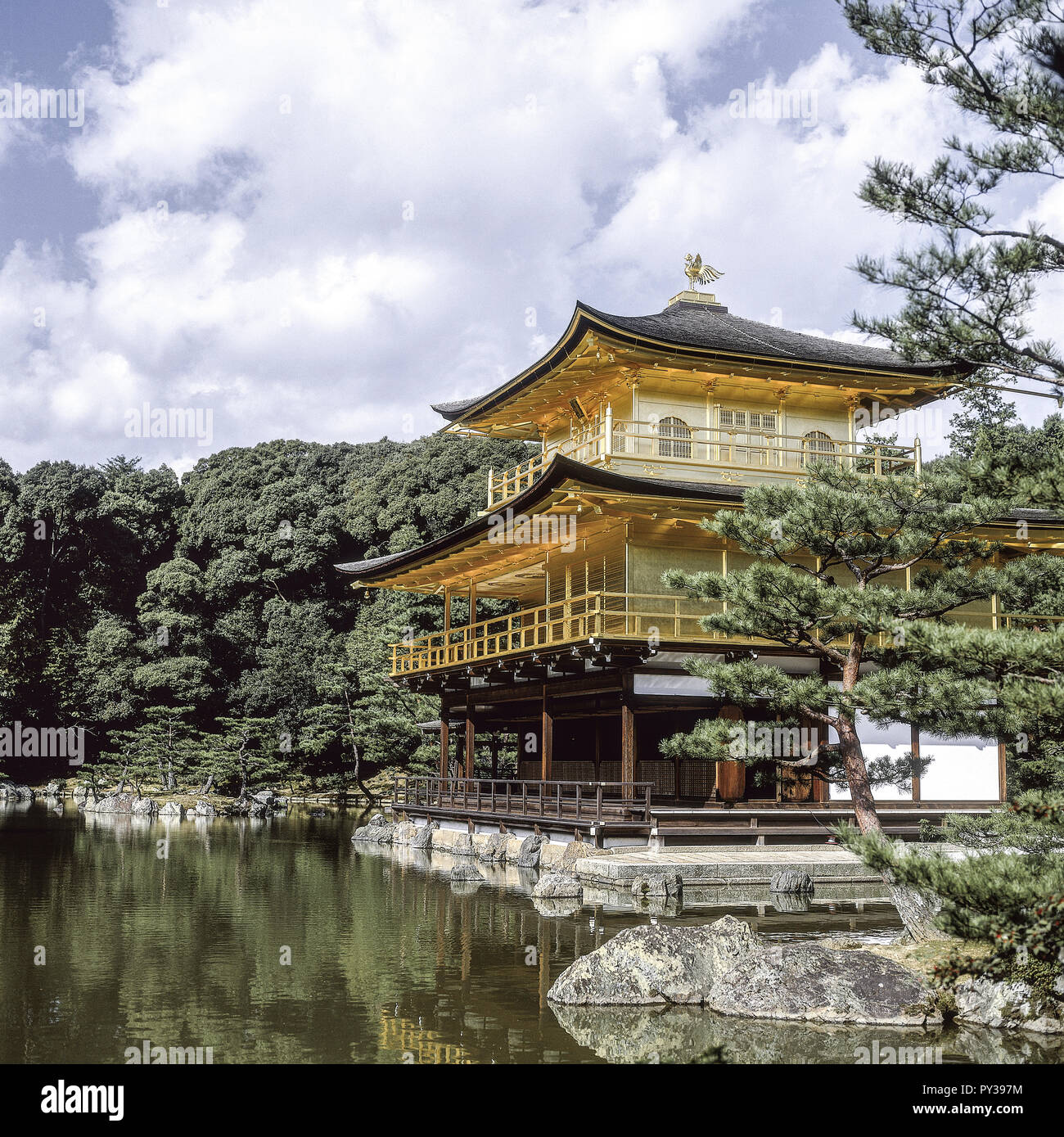 Goldener Pavillon, Kyoto, Kinkakuji, Japan Stock Photo Alamy