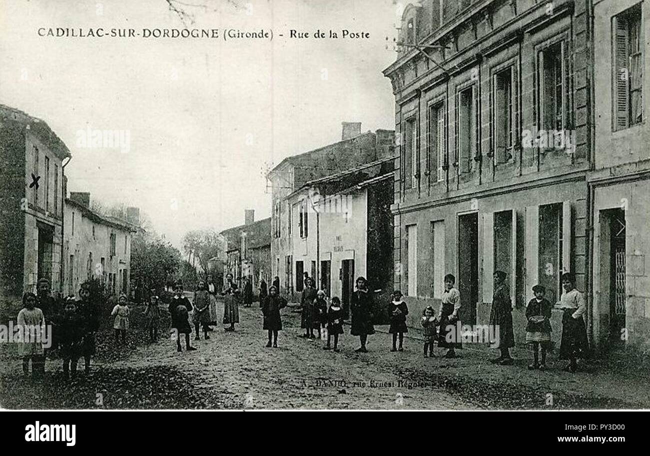 Page 2 De La Poste High Resolution Stock Photography And Images Alamy