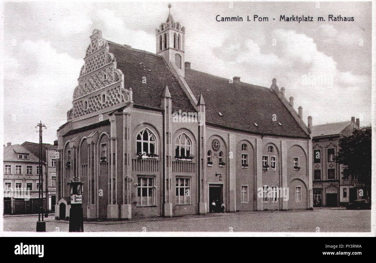 Cammin Marktplatz m Rathaus Stock Photo Alamy
