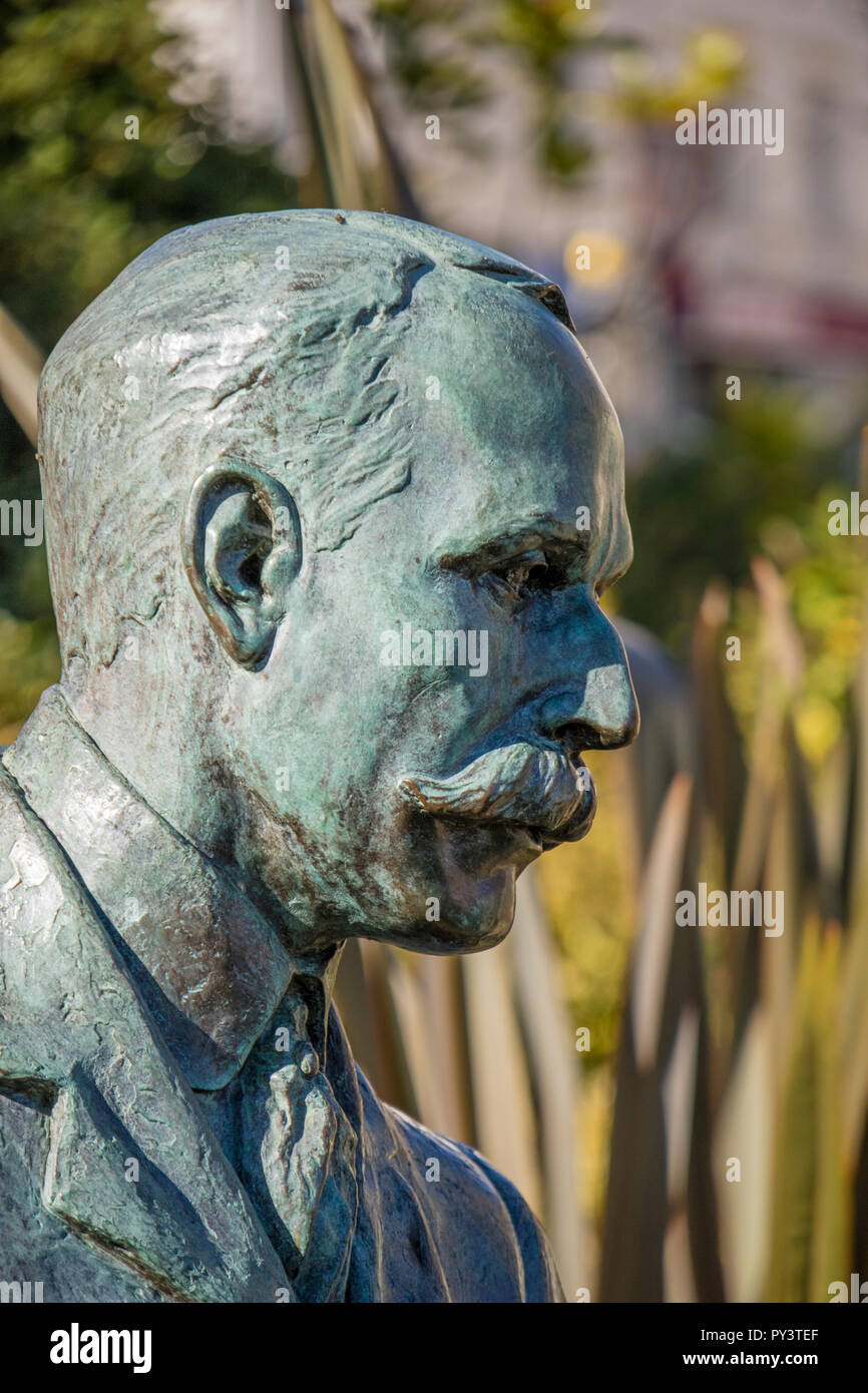 A statue of the composer Sir Edward Elgar in Great Malvern, Worcestershire, England, UK Stock Photo