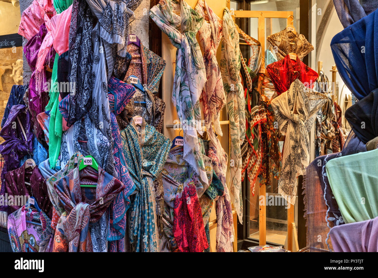 Souvenir shop in Assisi. Perugia, Umbria, Italy Stock Photo Alamy