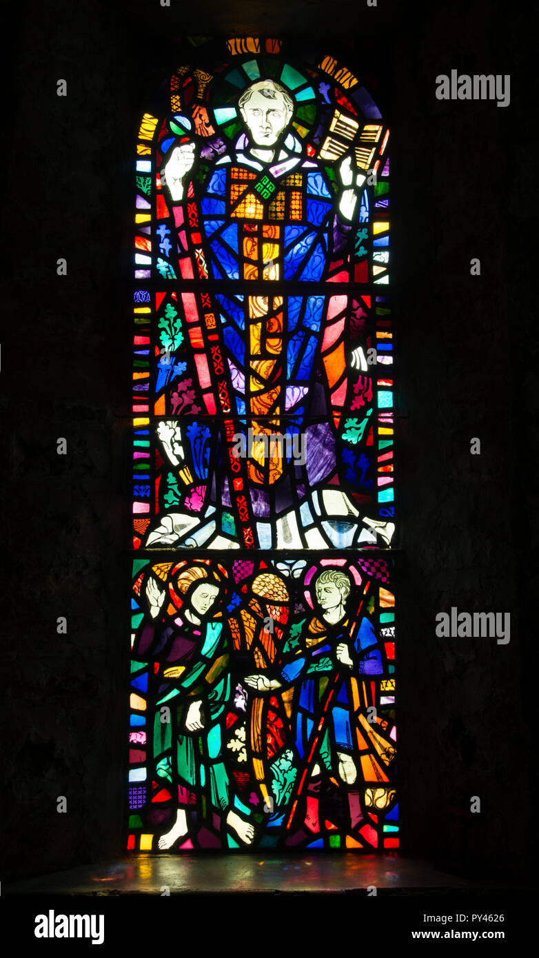 PEMBROKESHIRE: CALDEY ISLAND; PRIORY CHURCH; STAINED GLASS Stock Photo