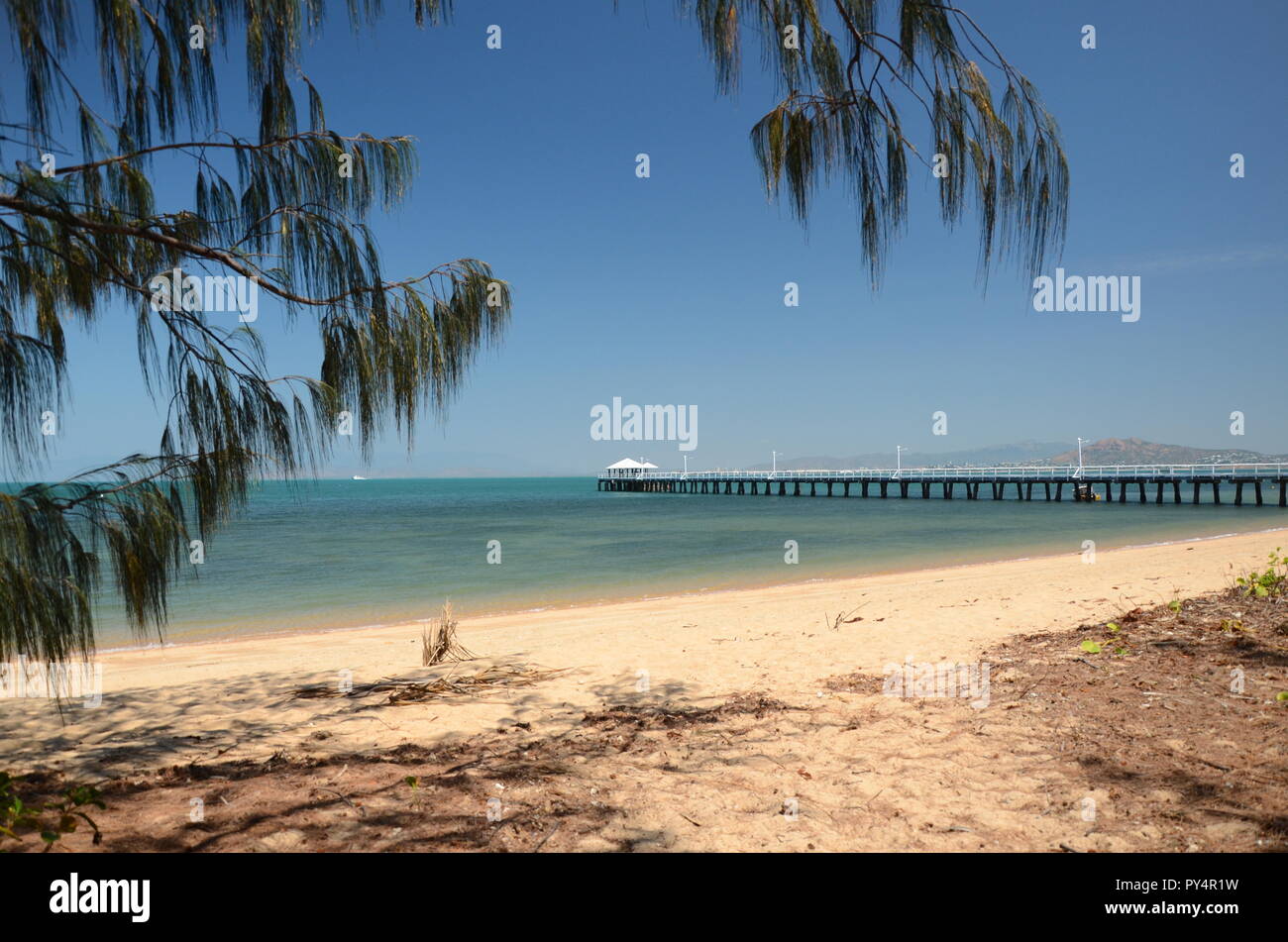 Picnic bay, Island, Queensland Stock Photo Alamy