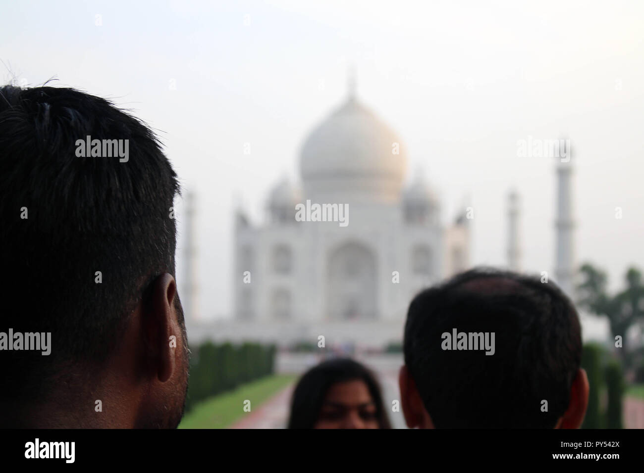 Taj mahal in august hi-res stock photography and images - Alamy