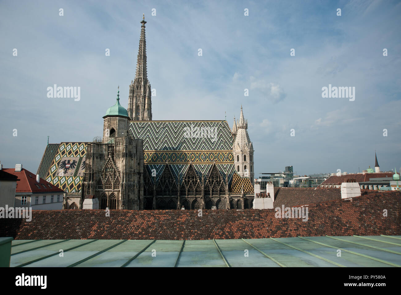 Wien, Stephansdom, unfertiger Südturm und Langhaus - Vienna, St. Stephens Cathedral Stock Photo