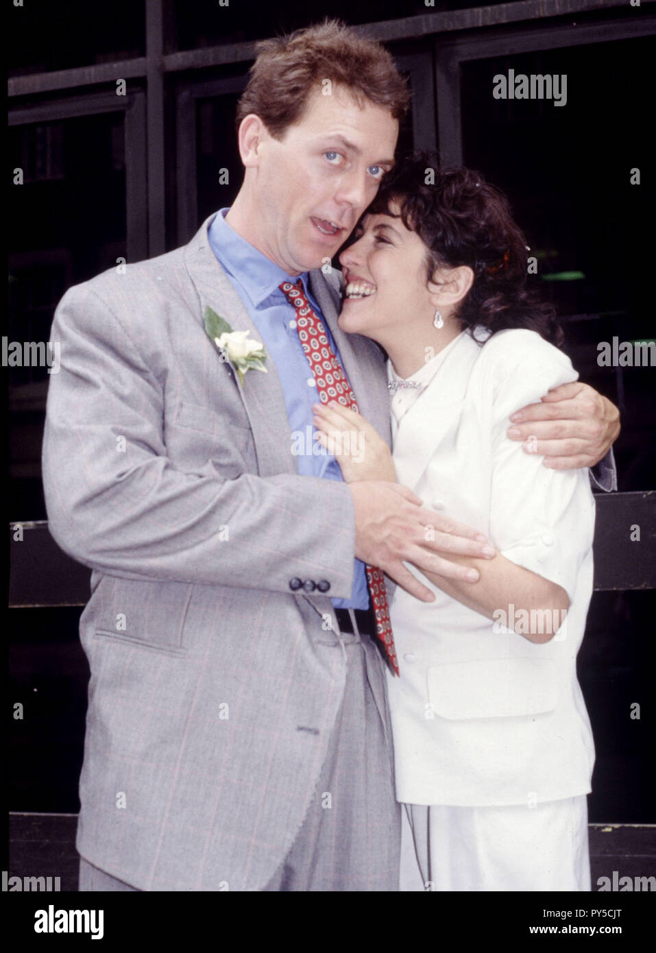 Hugh Laurie Wife