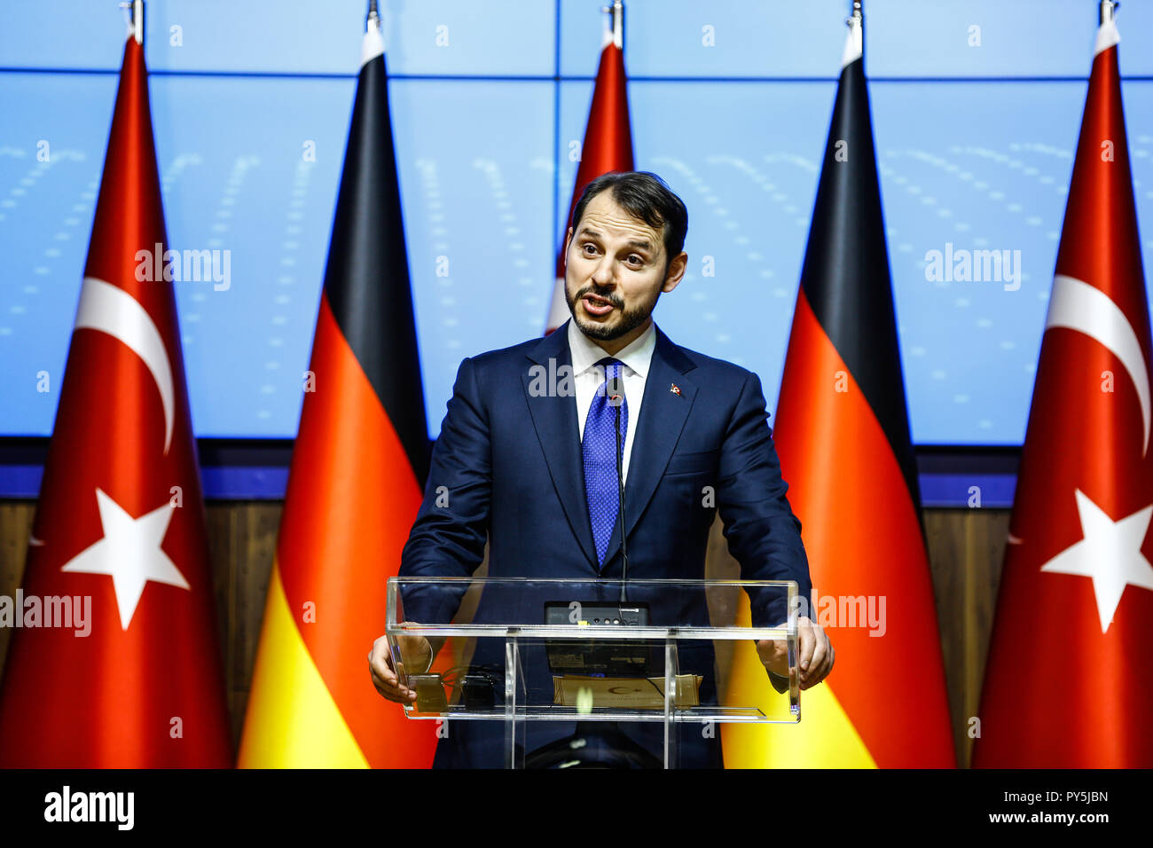 Ankara, Turkey. 25th Oct, 2018. Turkish Minister of Finance and Treasury Berat Albayrak speaks during a press conference with German Minister for Economic Affairs and Energy Peter Altmaier (not pictured) after their meeting. Credit: Ahmed Deeb/dpa/Alamy Live News Stock Photo