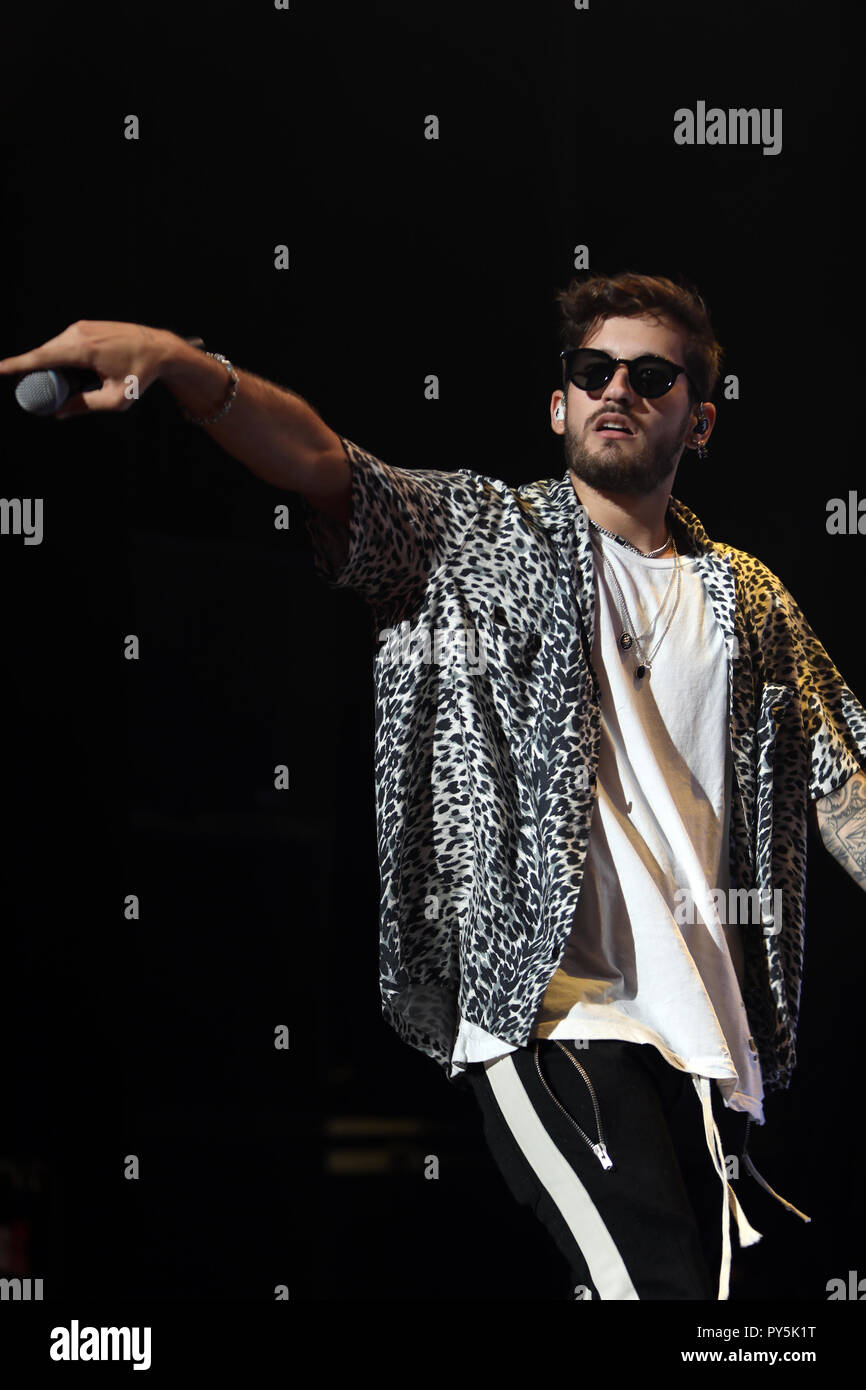 MIAMI, FL - OCTOBER 24: Mau y Ricky performs at the Karol G and Reykon