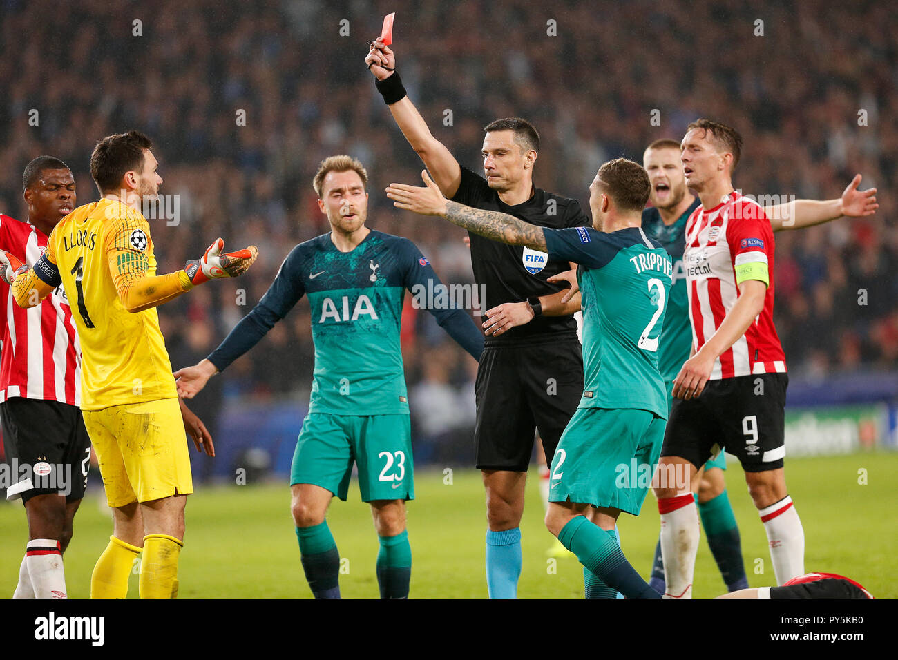 Tottenham hotspur goalkeeper hugo lloris hi-res stock photography and  images - Alamy