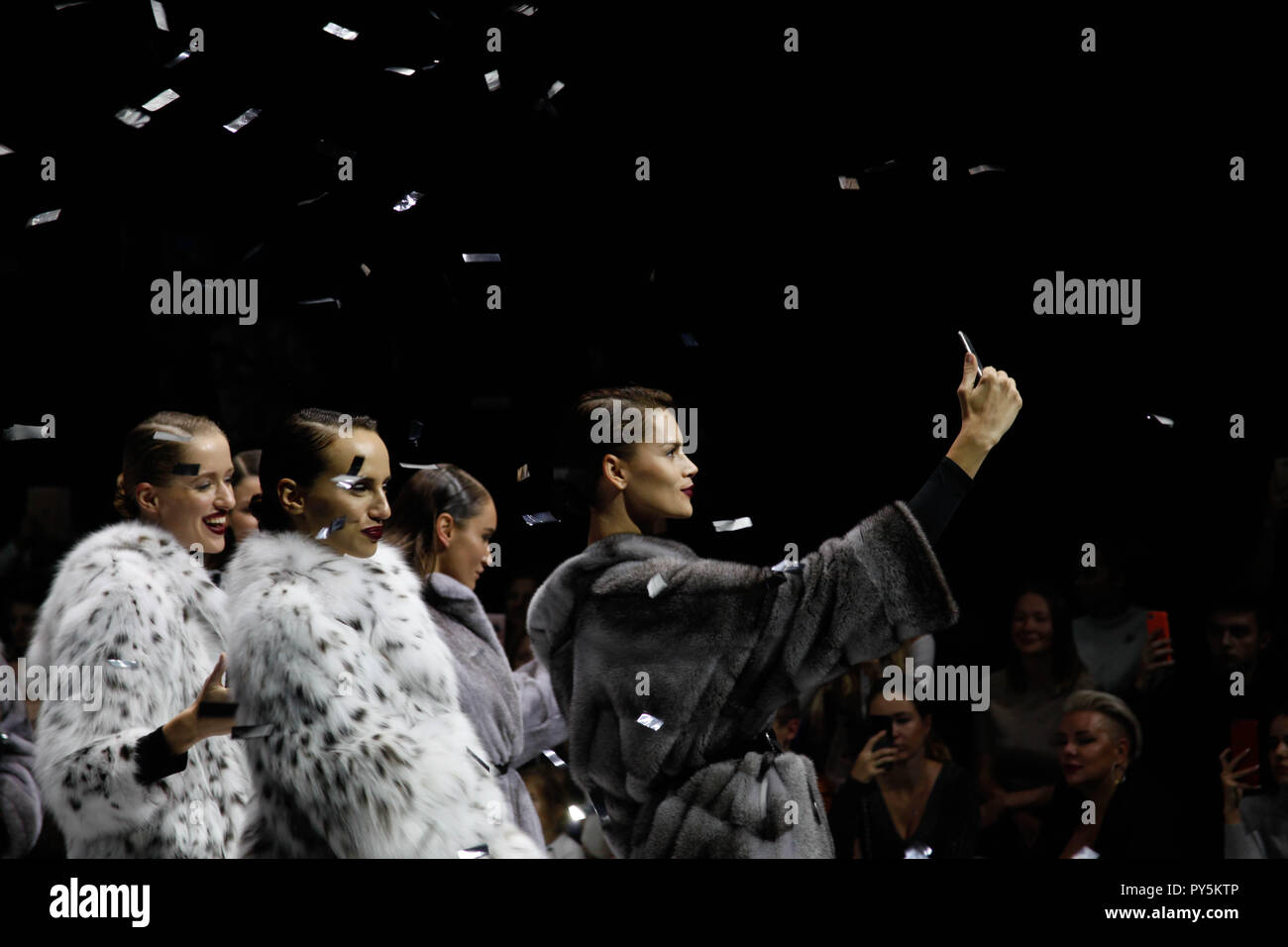 Moscow, Russia. 25th Oct 2018. Model at the MD Makhmudov Djemal show at Moscow Fashion Week Credit: Alex Cavendish/Alamy Live News Stock Photo