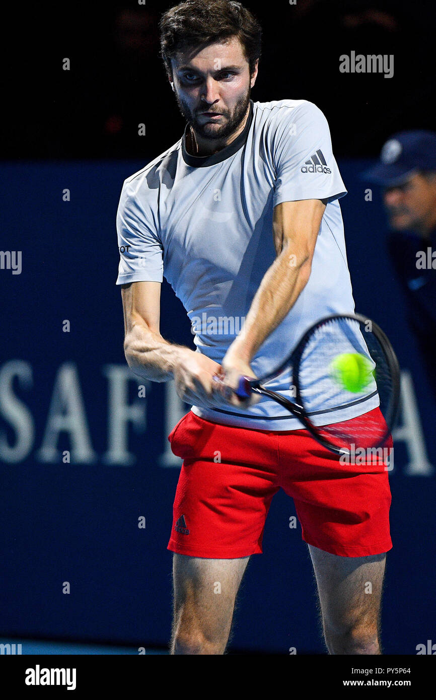 St Jakobshalle, Basel, Switzerland. 25th Oct, 2018. ATP World Tour, Swiss  Indoor Tennis; Gilles Simon (FRA) in action against Ernests Gulbis (LAT) in  the second round Credit: Action Plus Sports/Alamy Live News