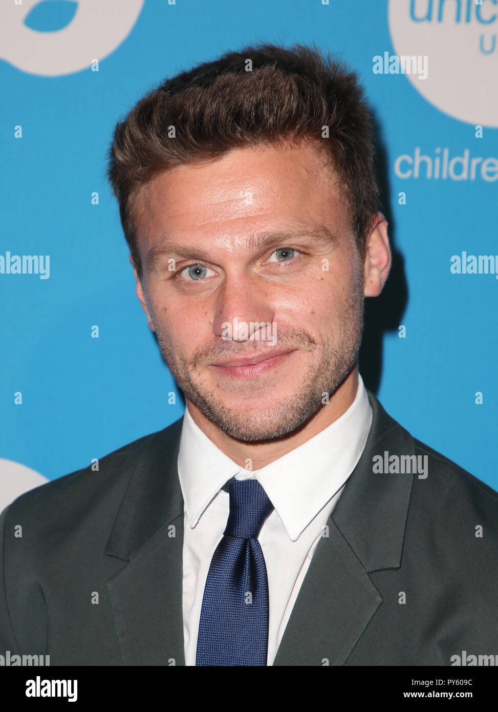 Los Angeles, Ca, USA. 25th Oct, 2018. Jon Rudnitsky, at the Sixth Annual UNICEF Masquerade Ball at Clifton's Republic in Los Angeles, California on October 25, 2018. Credit: Faye Sadou/Media Punch/Alamy Live News Stock Photo