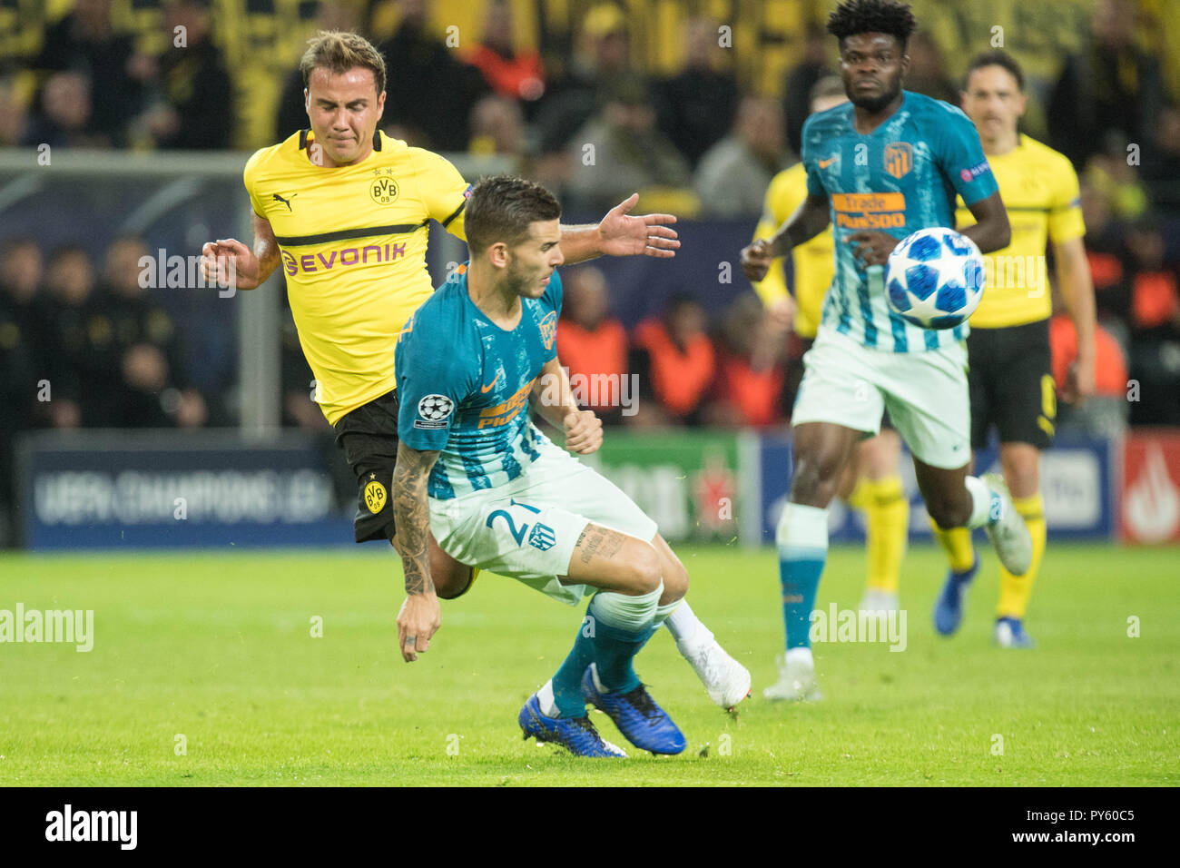 Lucas Hernandez From Atletico Versus Mario Goetze Gods Do Action Duels Soccer Champions League Group Stage