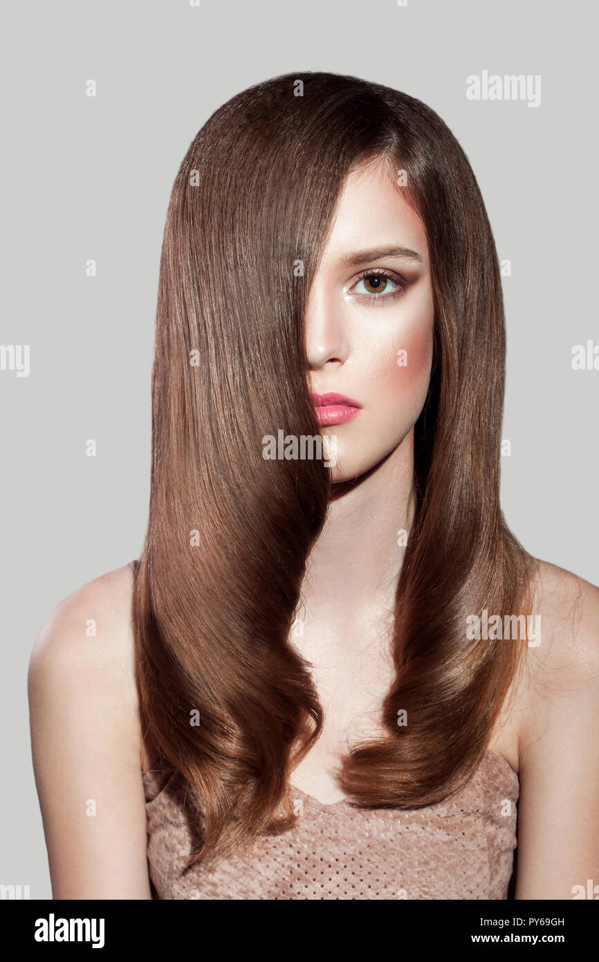 Rendering Straight Brown Hair Isolated Stock Photo by ©grbrenders 583328928