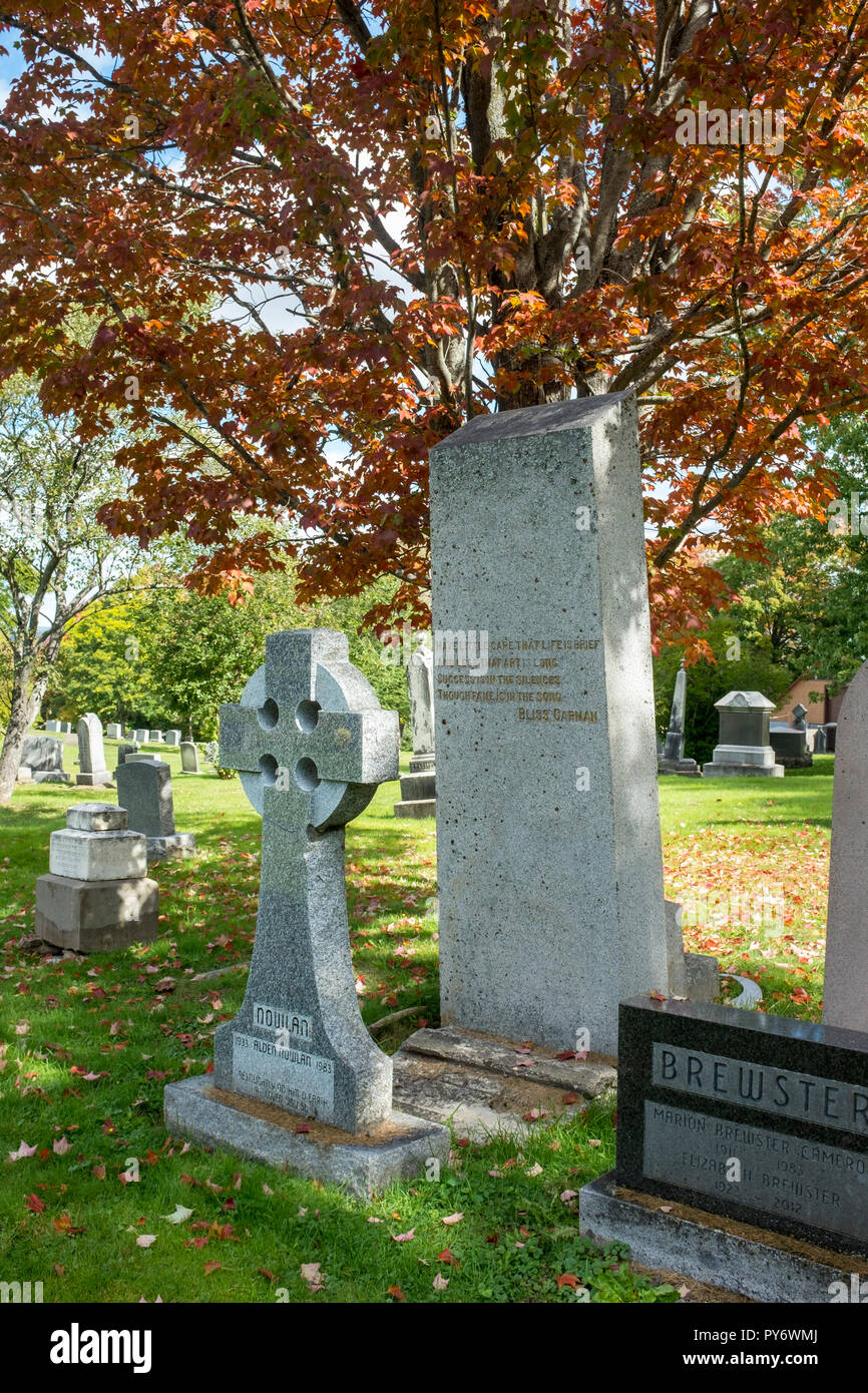 Alden Nowlan grave in forest hill cemetery, fredericton Stock Photo Alamy