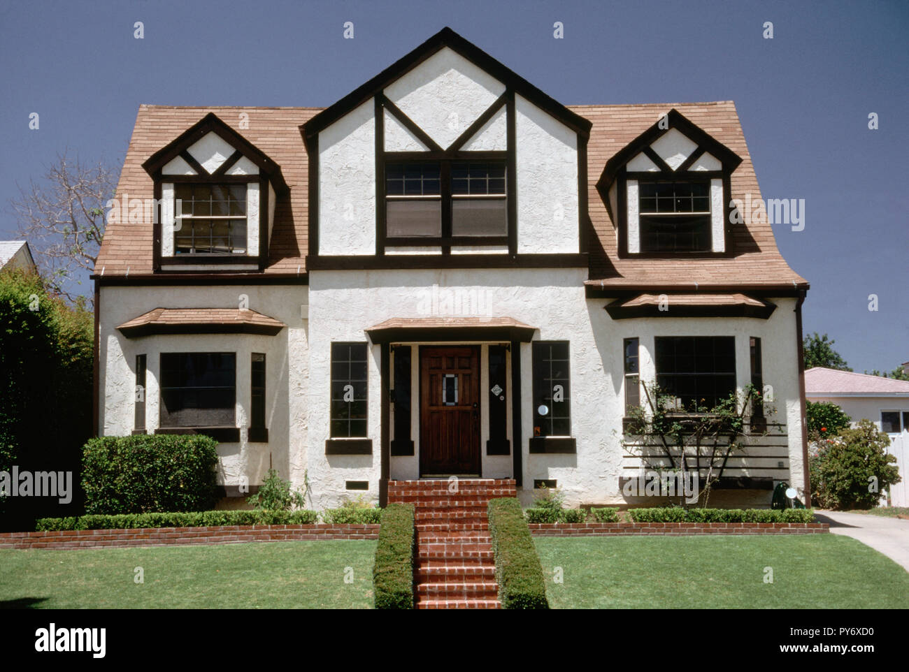 Residential Tudor Style House Blue Hi res Stock Photography And Images Residential Tudor Style House Blue Hi res Stock Photography And Images