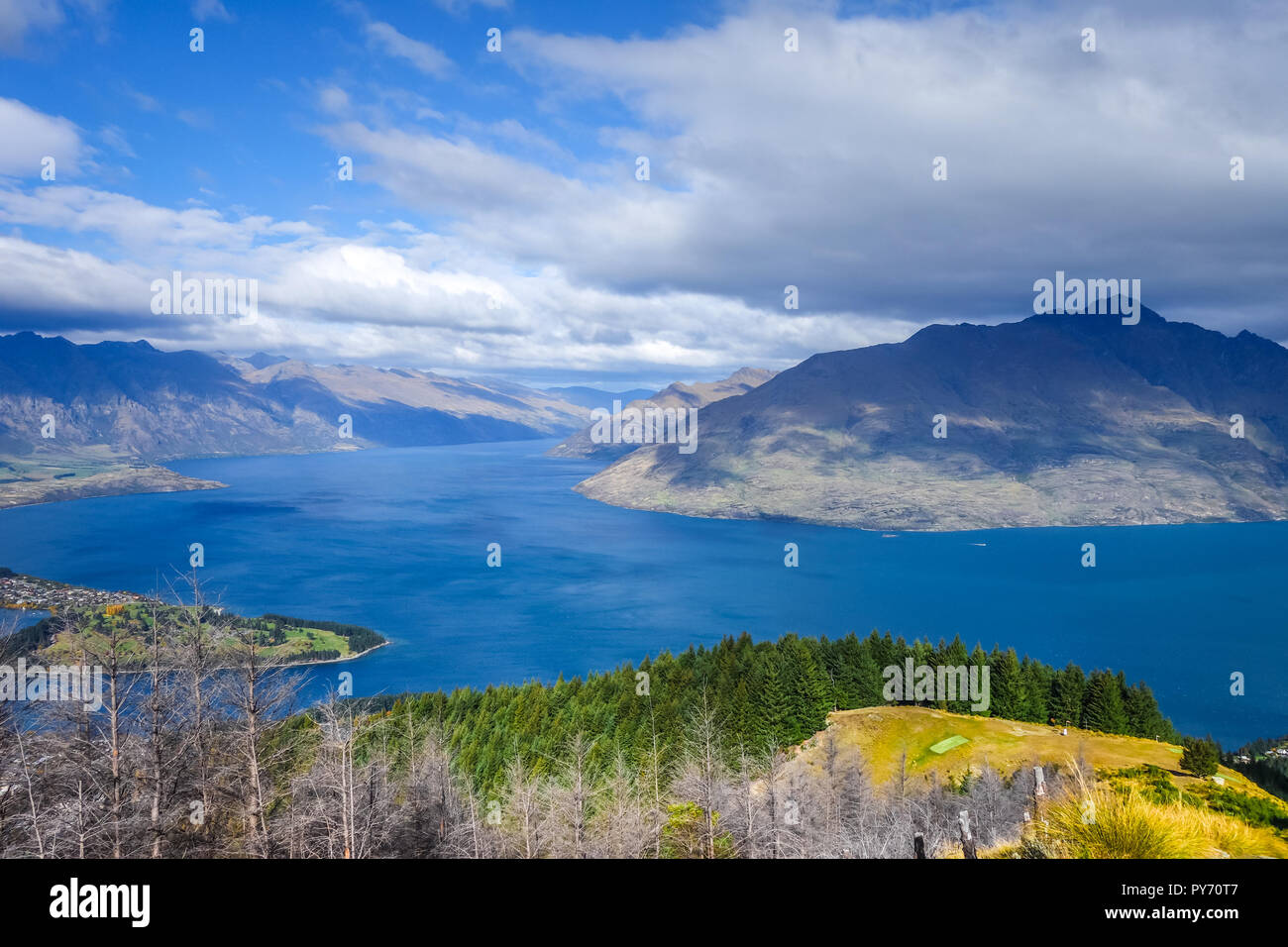 Lake Wakatipu and Queenstown aerial view, New Zealand Stock Photo - Alamy