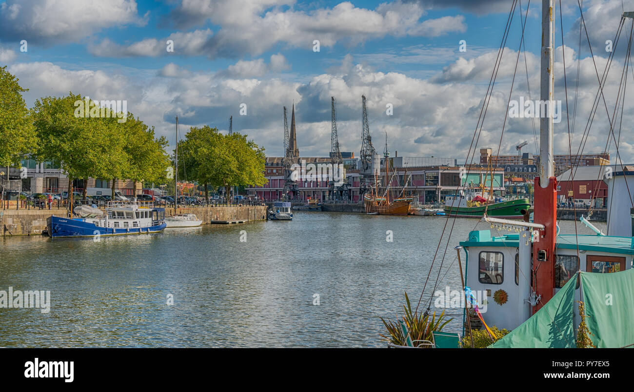 Bristol Docks M Shed and cranes, England, United Kingdom Stock Photo
