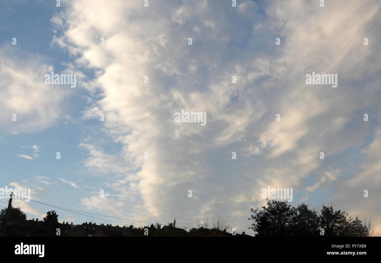 Morning Cloudscape at sunrise, cloudy sky Stock Photo - Alamy