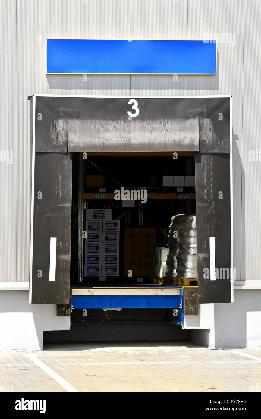 Close up shot of cargo door ramp Stock Photo - Alamy