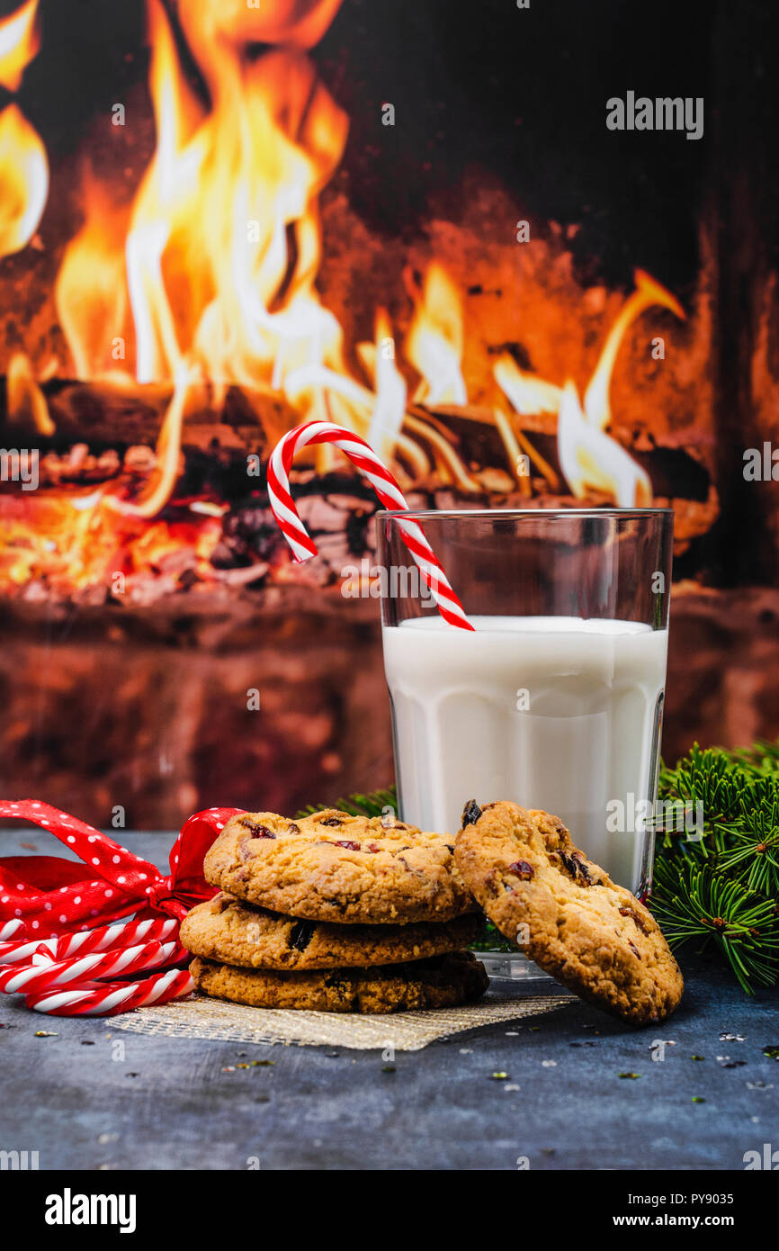 Milk and cookies for Santa Stock Photo Alamy