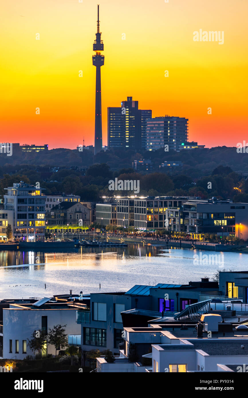 Lake district skyline hi-res stock photography and images - Alamy