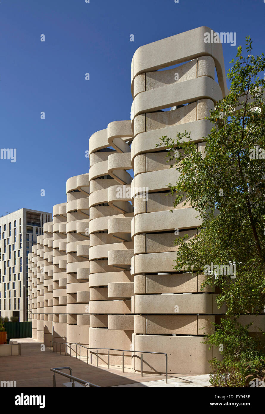 Cooling Tower enclosure Doha by Allies and Morrison architects
