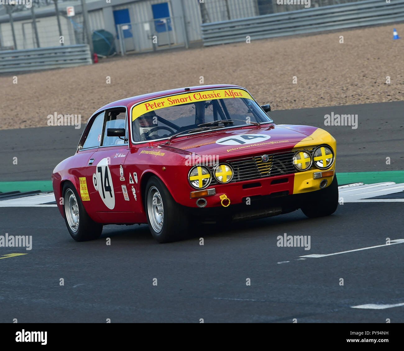 Mike Neumann Alfa Romeo 00 Gtv Hscc 70 S Road Sports Silverstone Finals Historic Race Meeting Silverstone October 18 Cars Classic Racing C Stock Photo Alamy