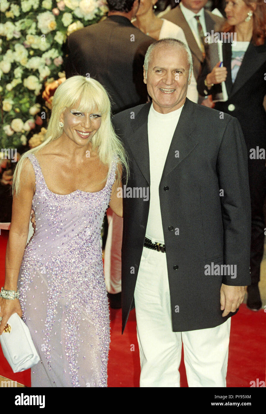 Gianni Versace arriving at his party in London, with Donatella Versace Â©  GRANATAIMAGES Featuring: Gianni Versace, Donatella Versace Where: United  Kingdom When: 17 Mar 2009 Credit: IPA/WENN.com **Only available for  publication in